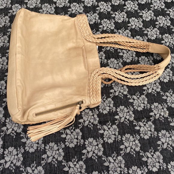 Hobo Forge Sandstorm Artisan Weave Braided Purse - Picture 5 of 12